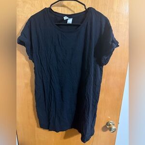 divided h&m women’s long black tshirt